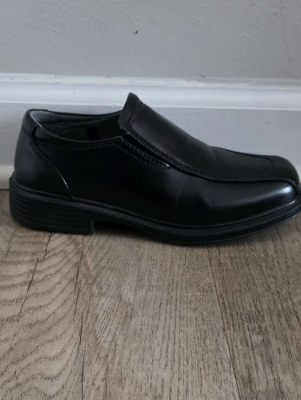 Deer Stags Boy's Black Slip-On Dress Loafers